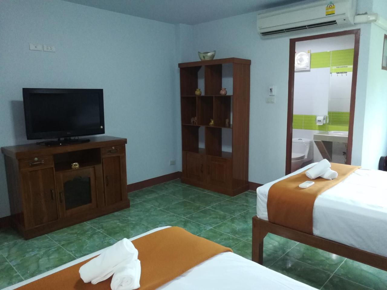 Jardin Hotel Pattaya Bagian luar foto
