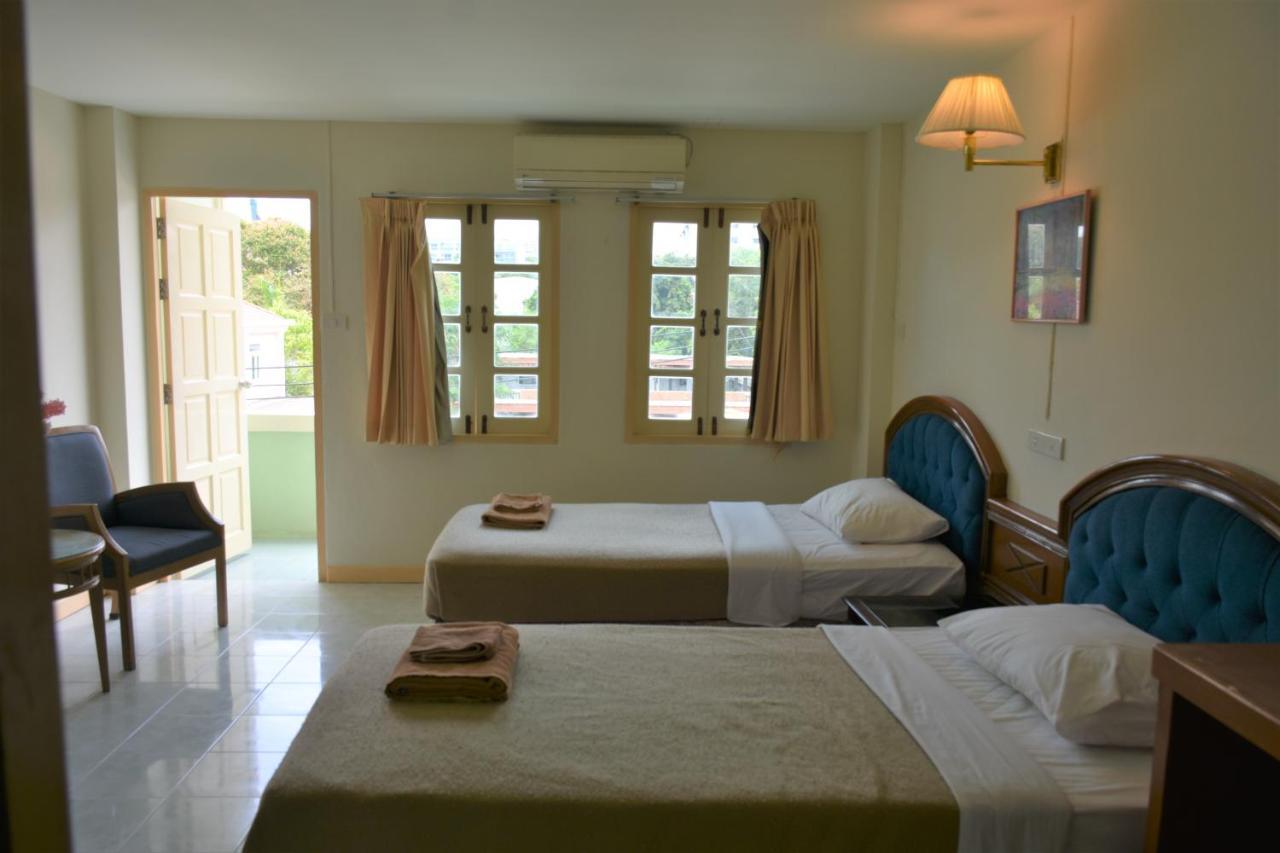 Jardin Hotel Pattaya Bagian luar foto