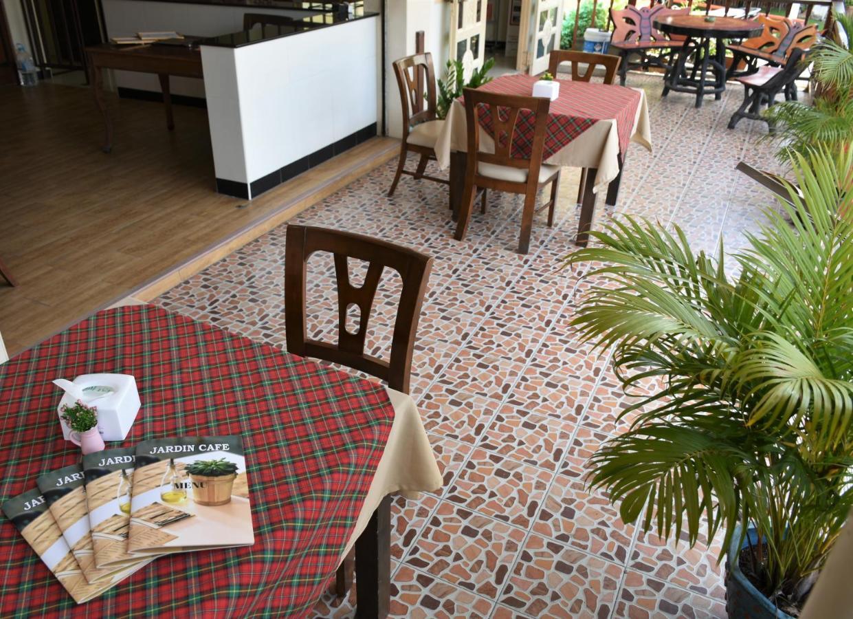 Jardin Hotel Pattaya Bagian luar foto